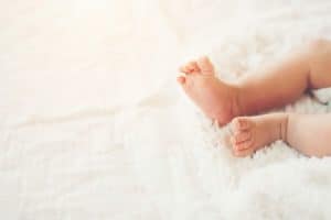 רגליים של תינוק